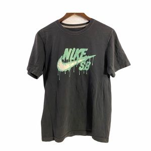 Gray Nike Skateboarding Tee